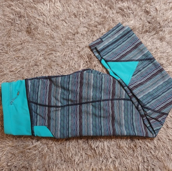 Lululemon Pace Rival Crop Leggings 4 - Picture 1 of 5
